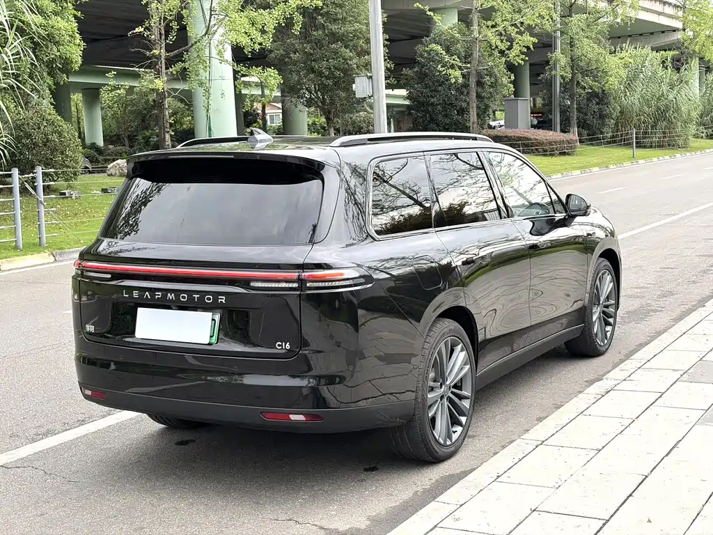 Leapmotor C16 2026 280 6 мест