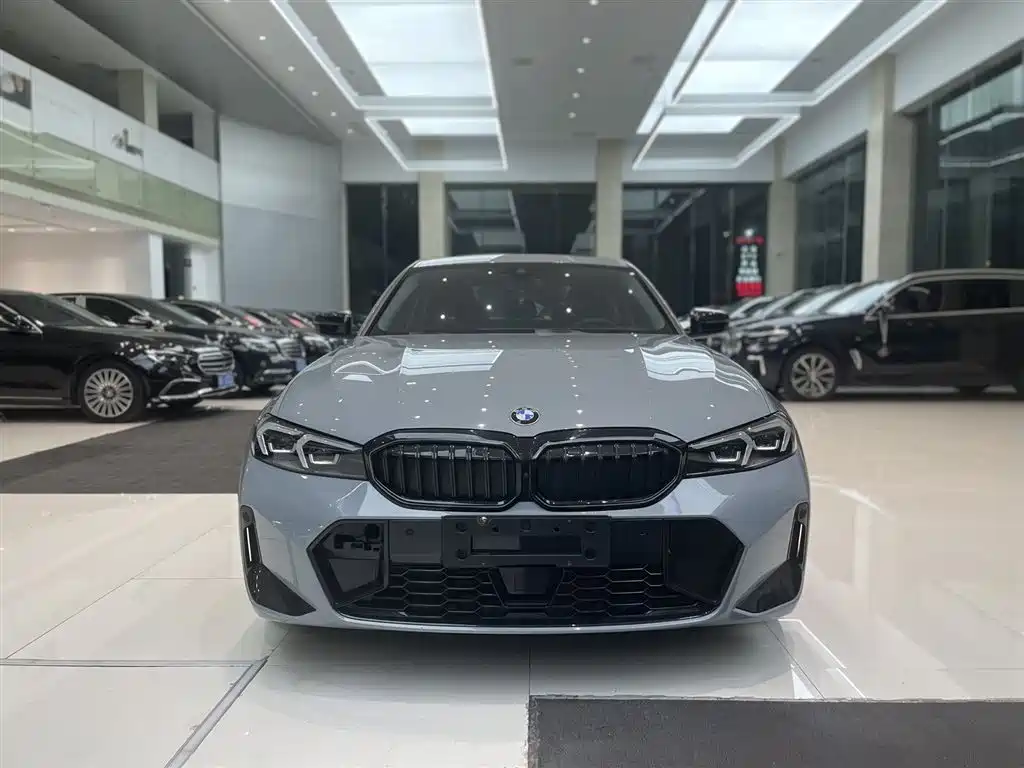 BMW 3 Series 3 2025 330Li M Sport