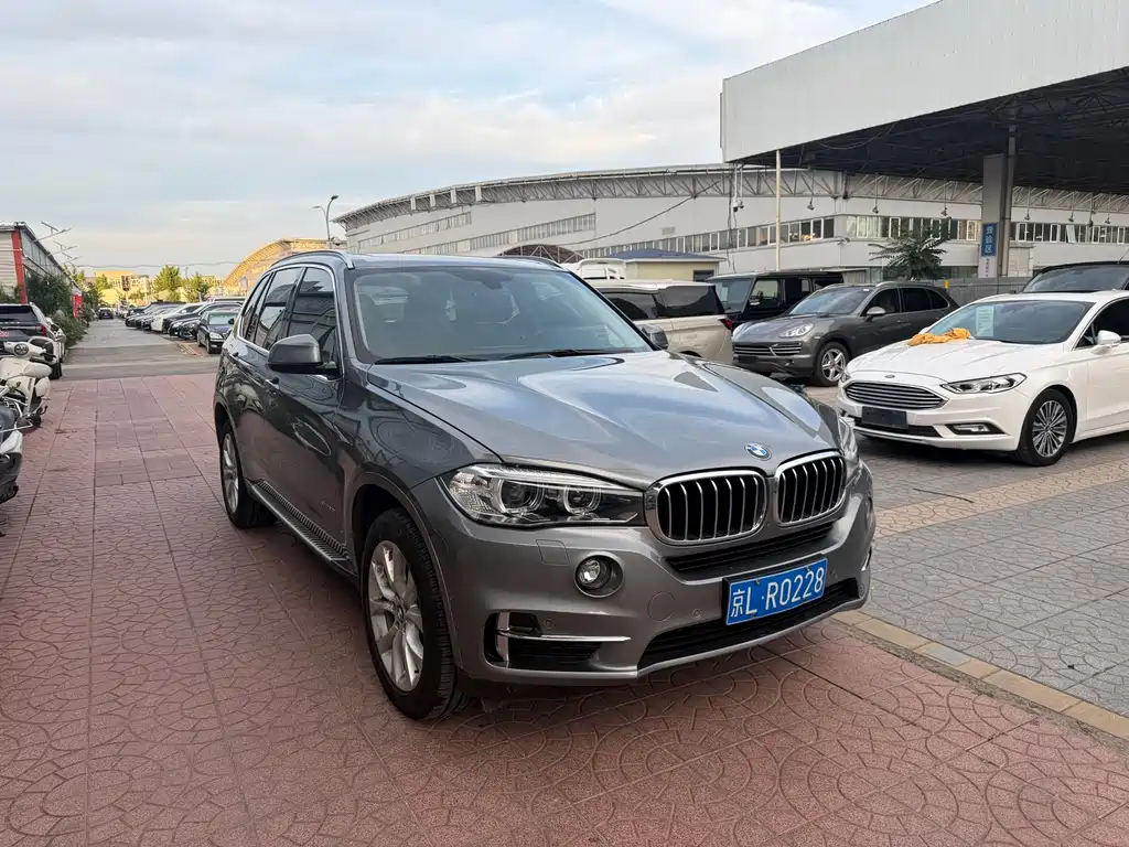 BMW X5 2017 xDrive28i