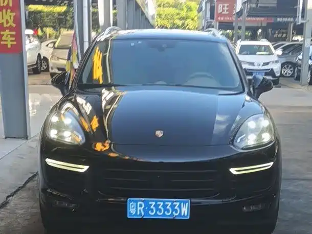 Porsche Cayenne 2015 Cayenne Turbo 4.8T