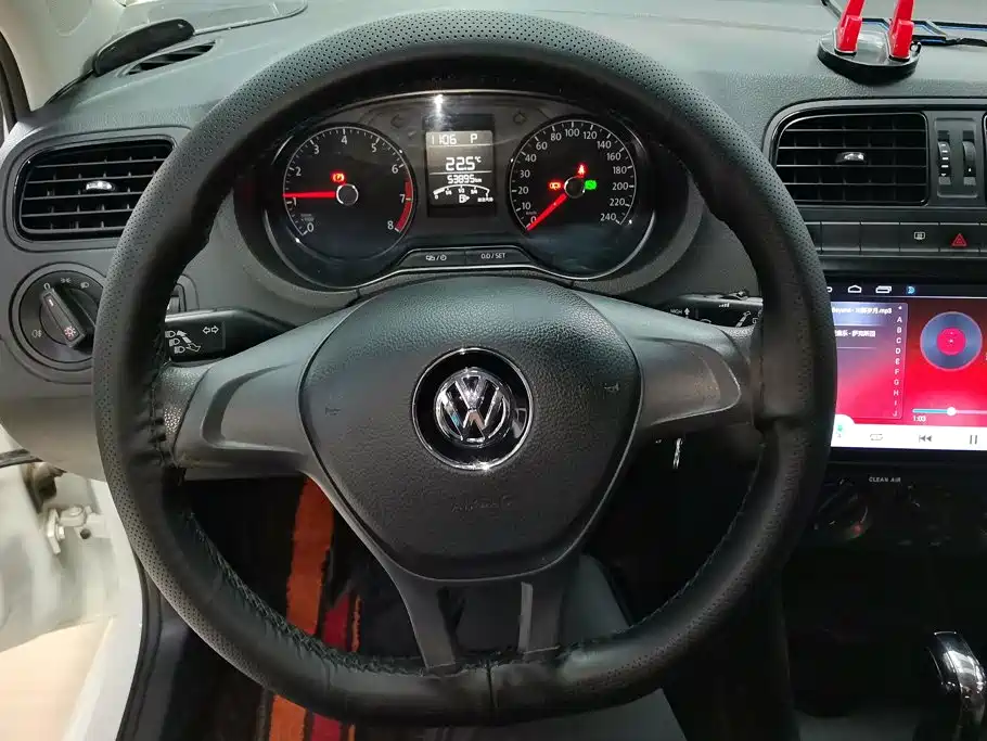 Volkswagen Polo — миниатюра 15