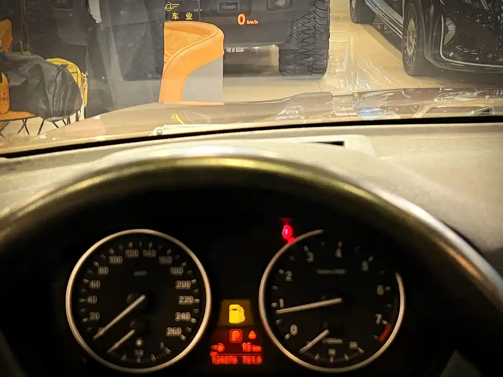 BMW X5 (Import) — миниатюра 18