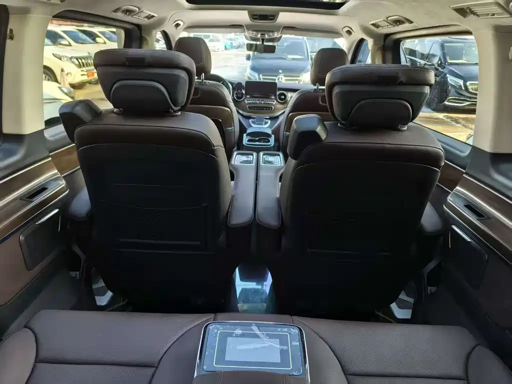 MERCEDES-BENZ V CLASS