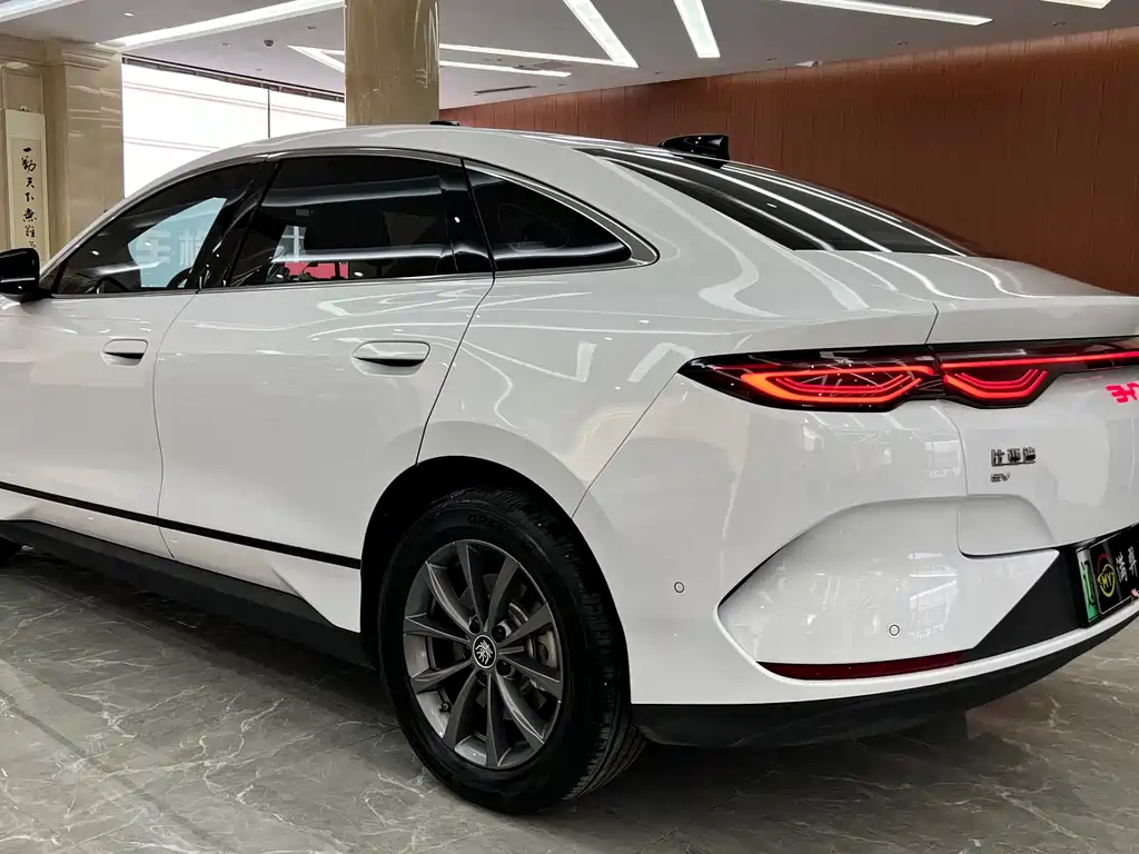 BYD Qin L — миниатюра 7
