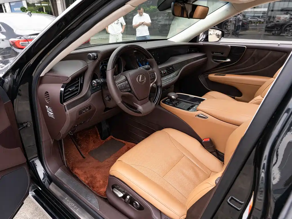 Lexus LS 2018 350 V