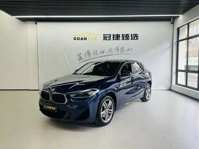 BMW X2