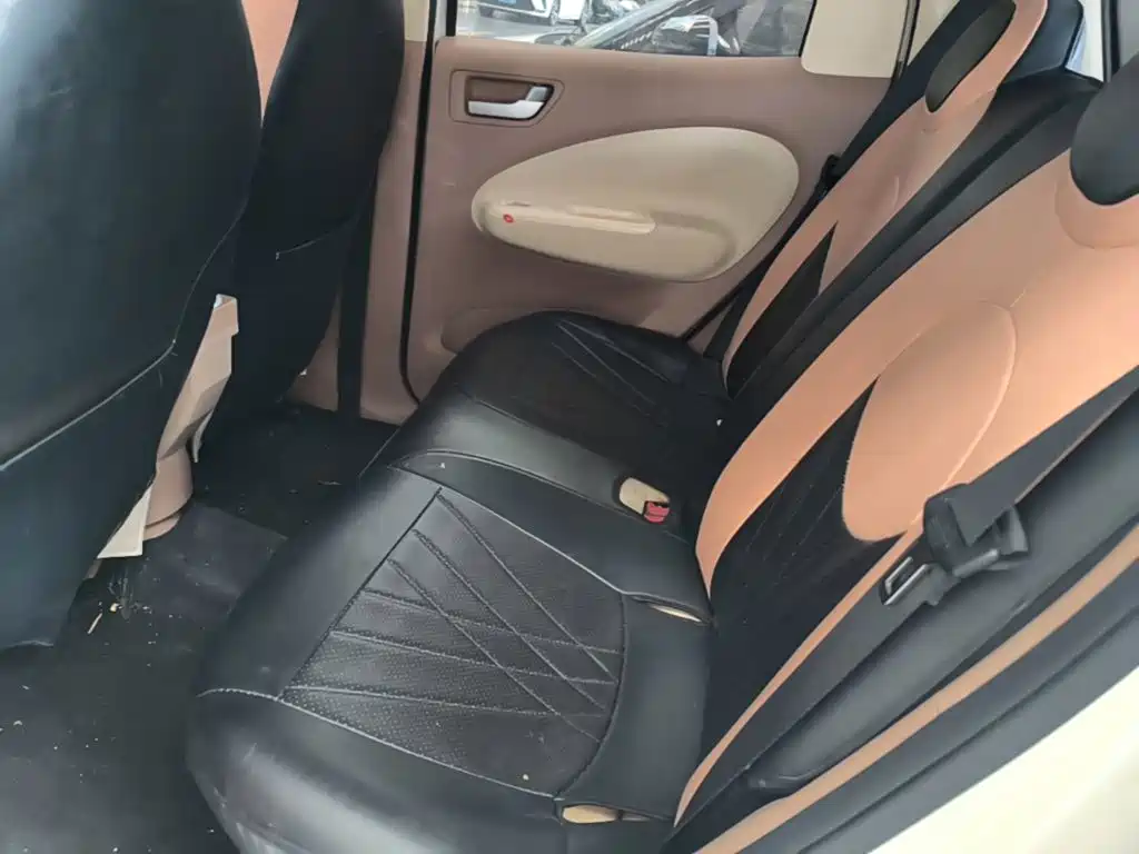 Wuling MINIEV — миниатюра 17