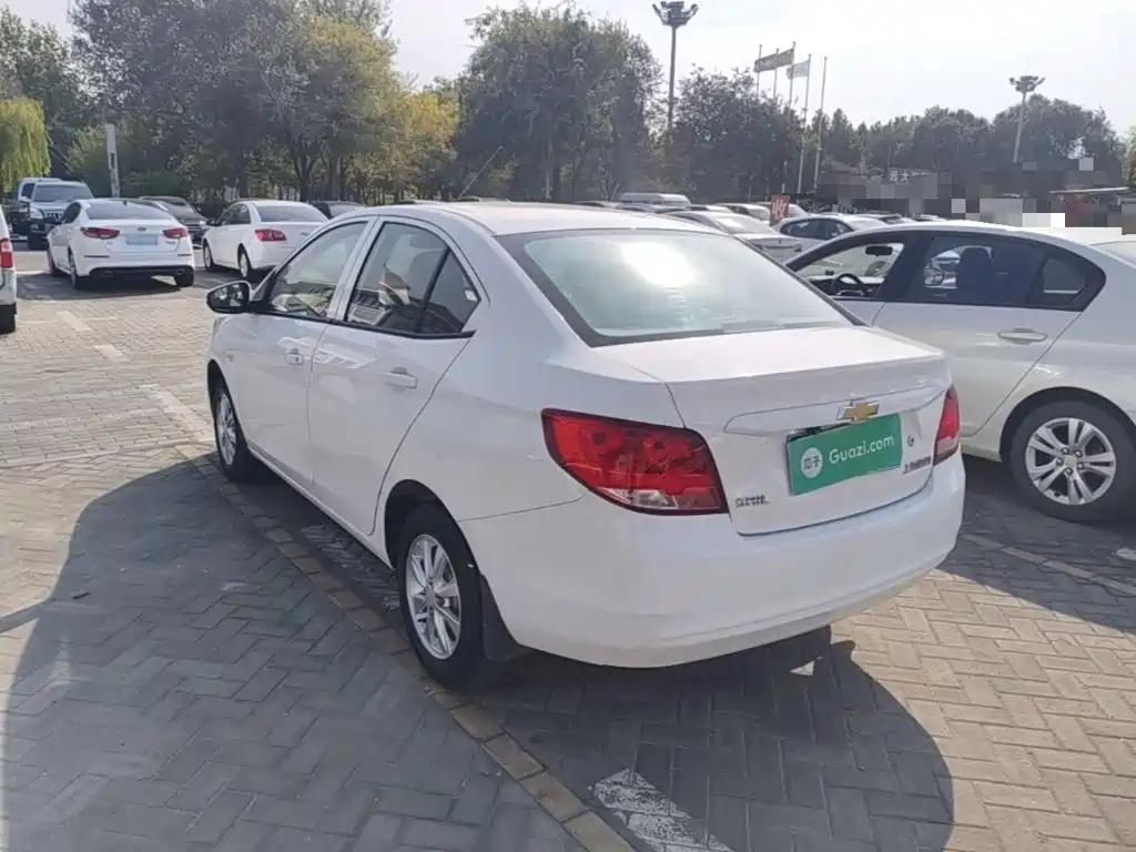 Chevrolet Sail — миниатюра 5