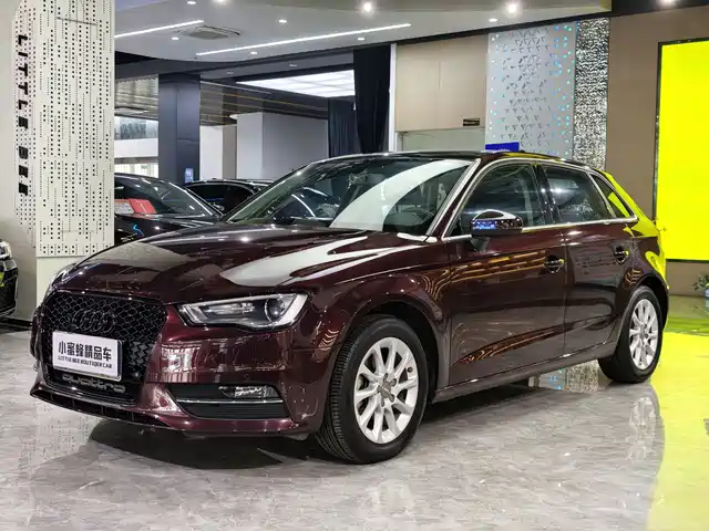AUDI  A3 2017