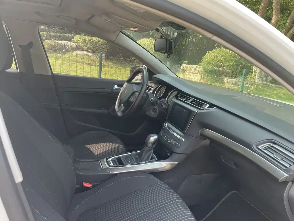 Peugeot 408 — миниатюра 17