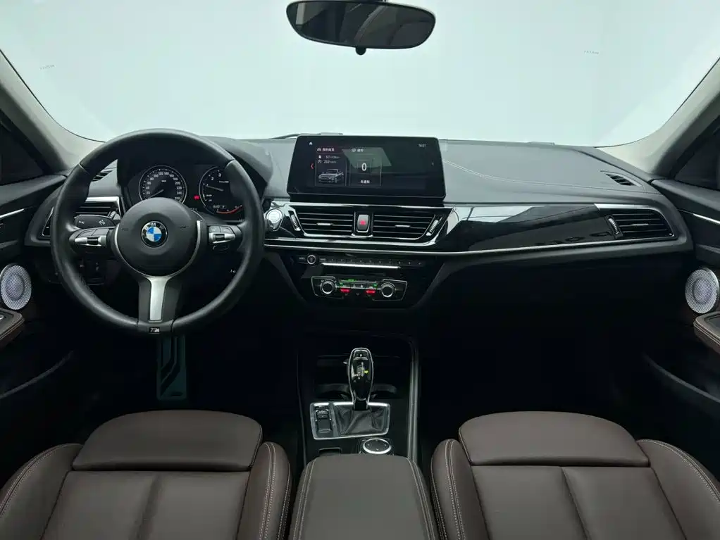 BMW 1 Series — миниатюра 12