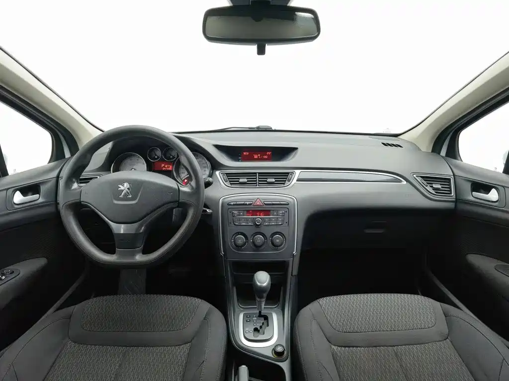 Peugeot 308 — миниатюра 5