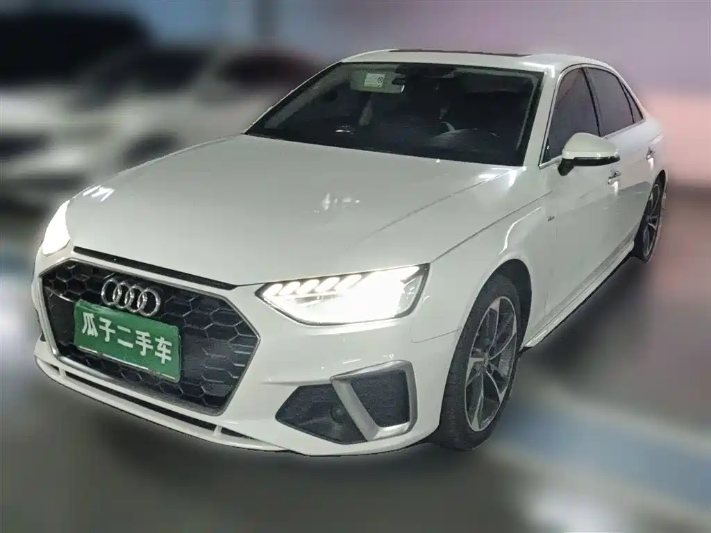 Audi A4L 2021