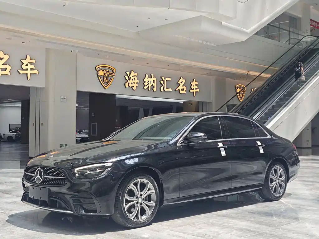 Mercedes-Benz E-Class 2023