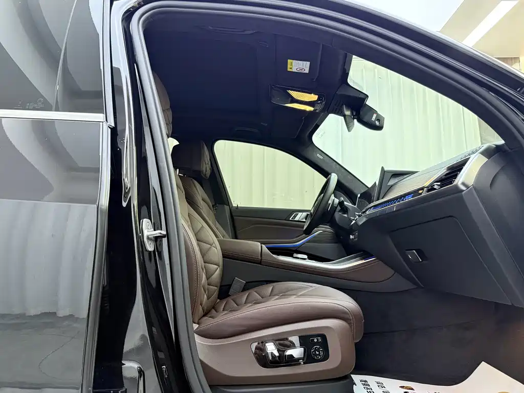 BMW X5 — миниатюра 12