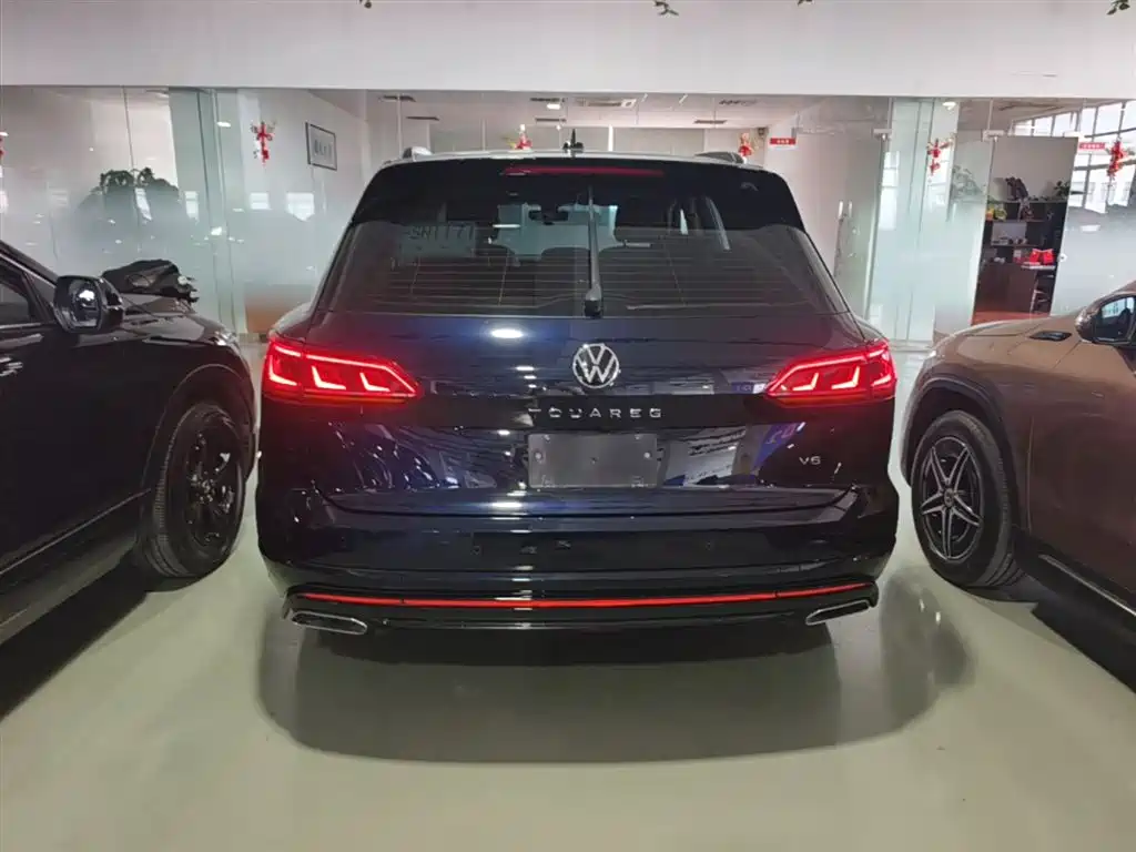 Volkswagen Touareg 2021 3.0TSI Sport