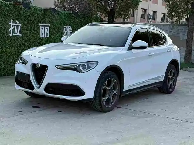 ALFA ROMEO STELVIO 2020