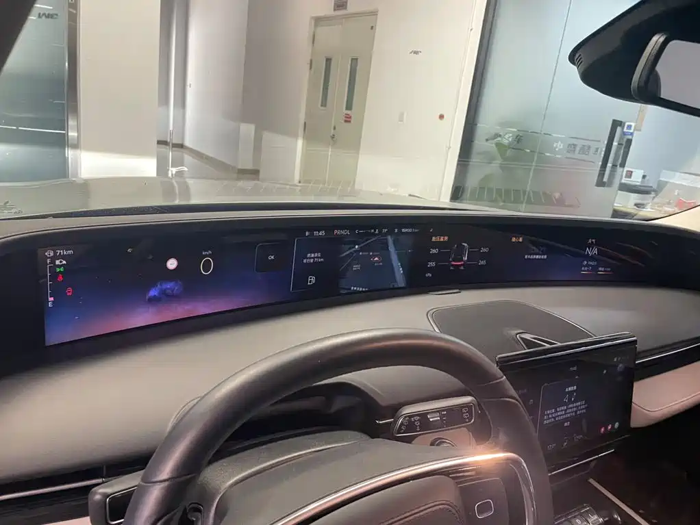 Lincoln Nautilus 2025 2.0T