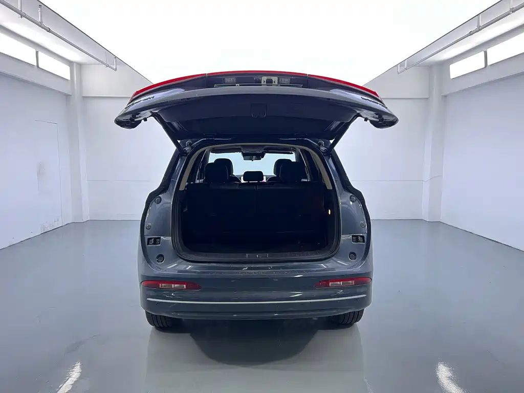 Landian E5 PLUS 2026 230km Ultra 7 мест