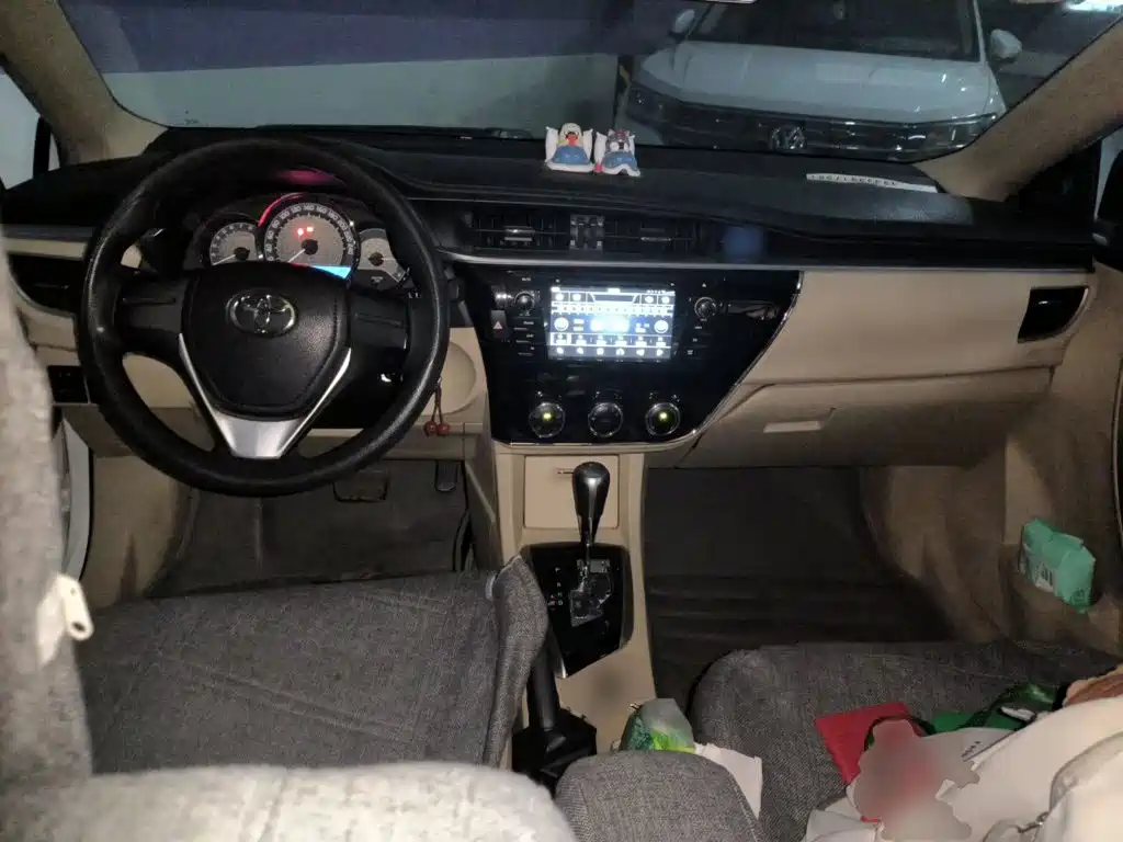 Toyota Corolla — миниатюра 6