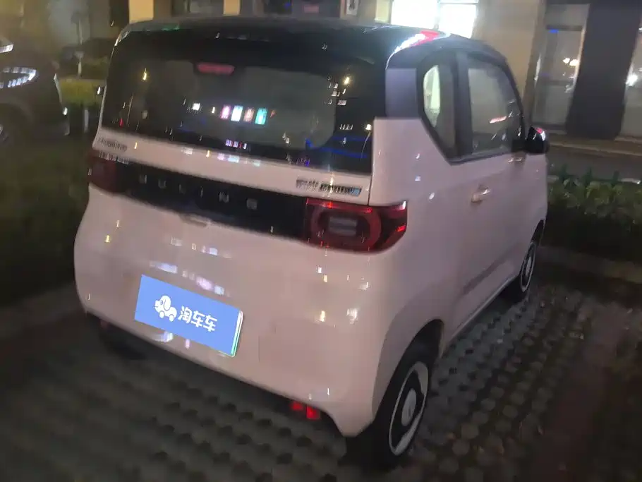 Wuling MINIEV — миниатюра 3