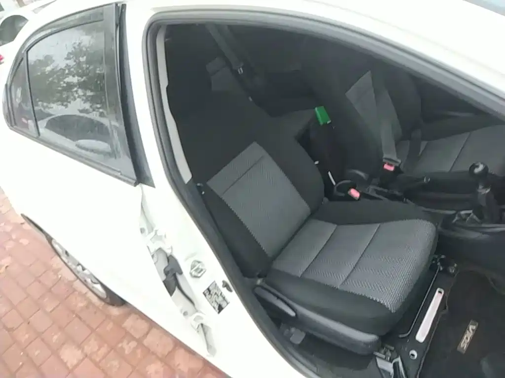 Toyota Vios — миниатюра 25