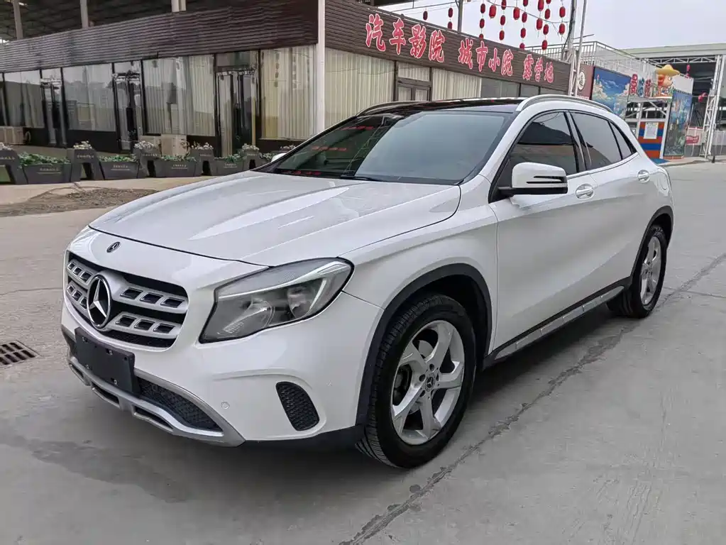 Mercedes-Benz GLA 2017