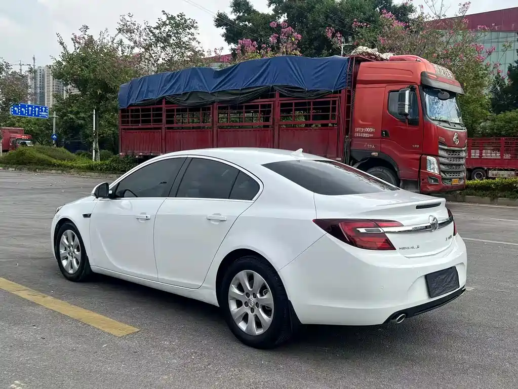 Buick Regal — миниатюра 4