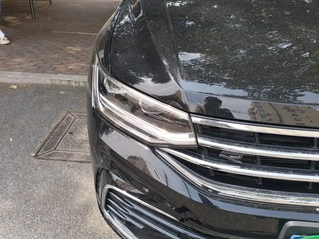 Volkswagen Tiguan L — миниатюра 7