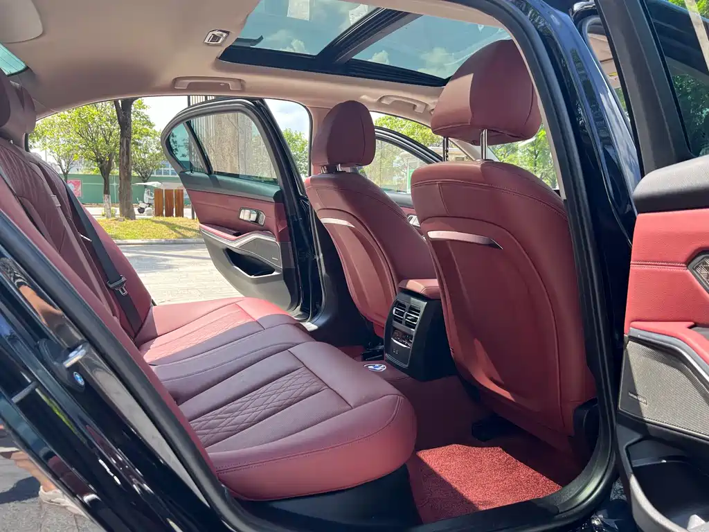 BMW 3 Series — миниатюра 13