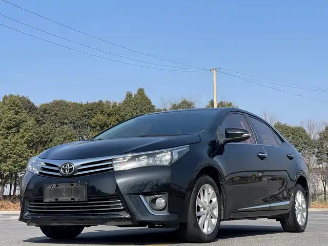 TOYOTA COROLLA 2017