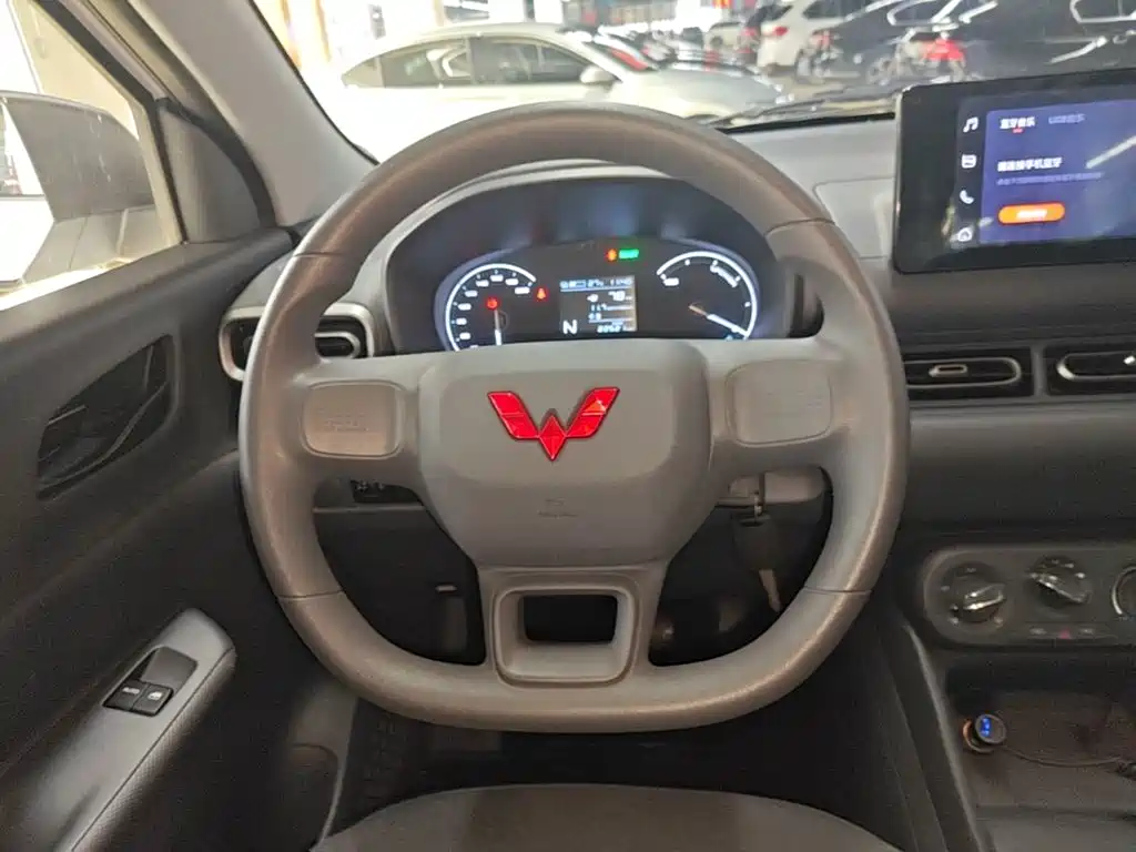 Wuling Hongguang EV — миниатюра 11