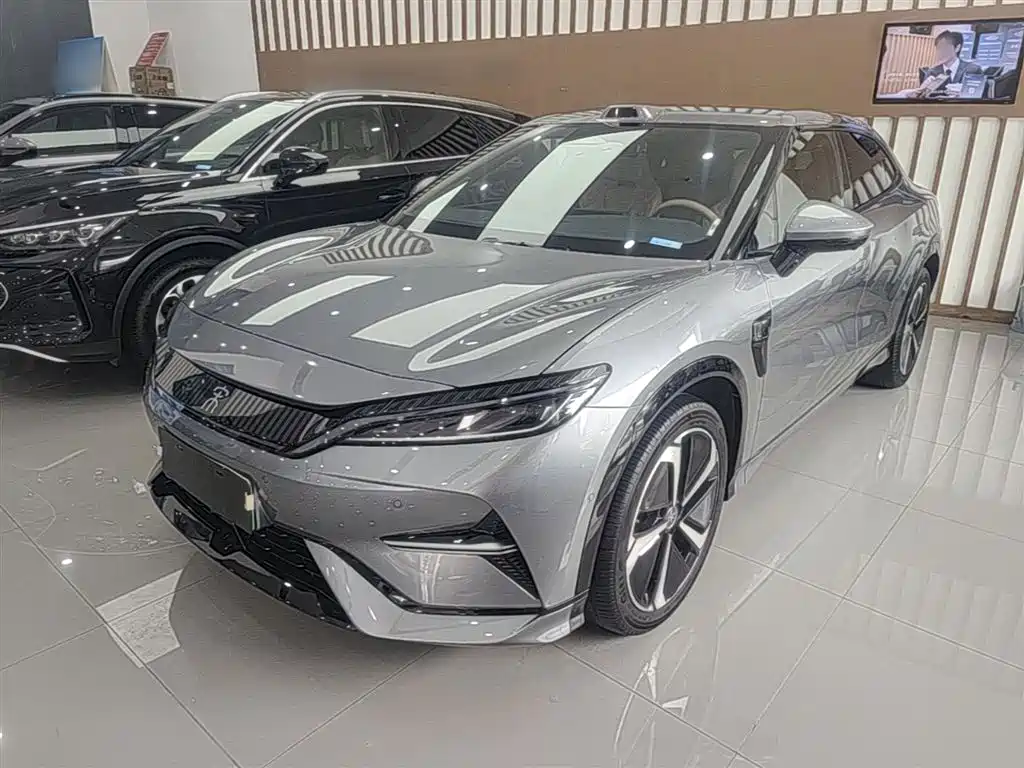 BYD Song L EV L EV 2025 Smart Drive 662km
