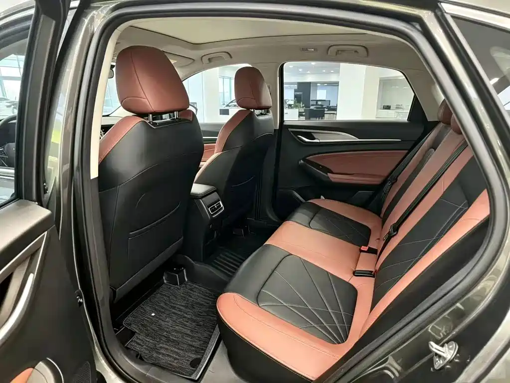 Changan Eado — миниатюра 12