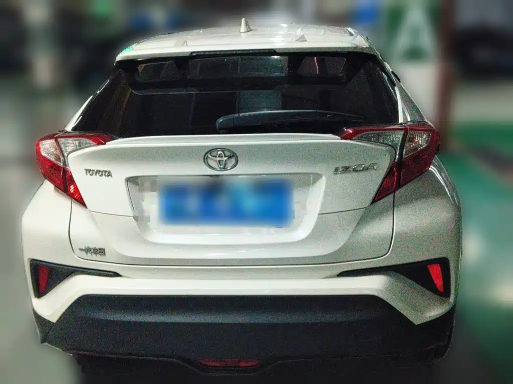 Toyota IZOA — миниатюра 4