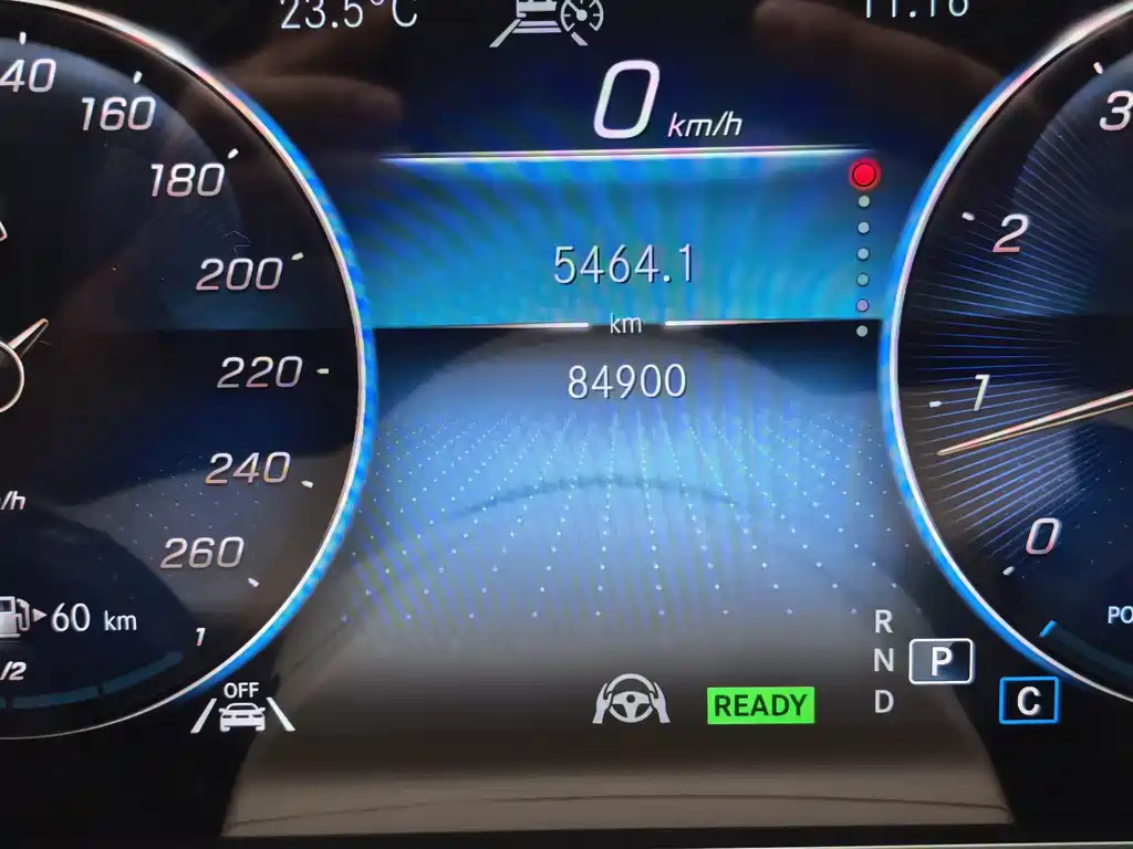 Mercedes-Benz GLS — миниатюра 16
