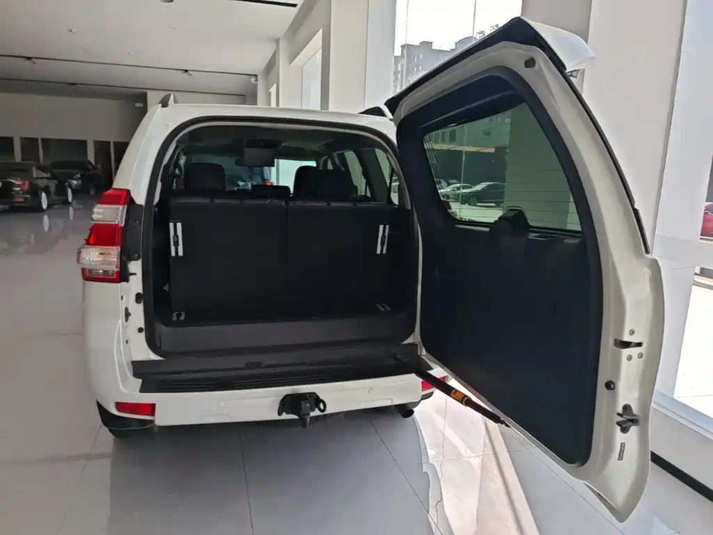 Toyota Prado — миниатюра 19