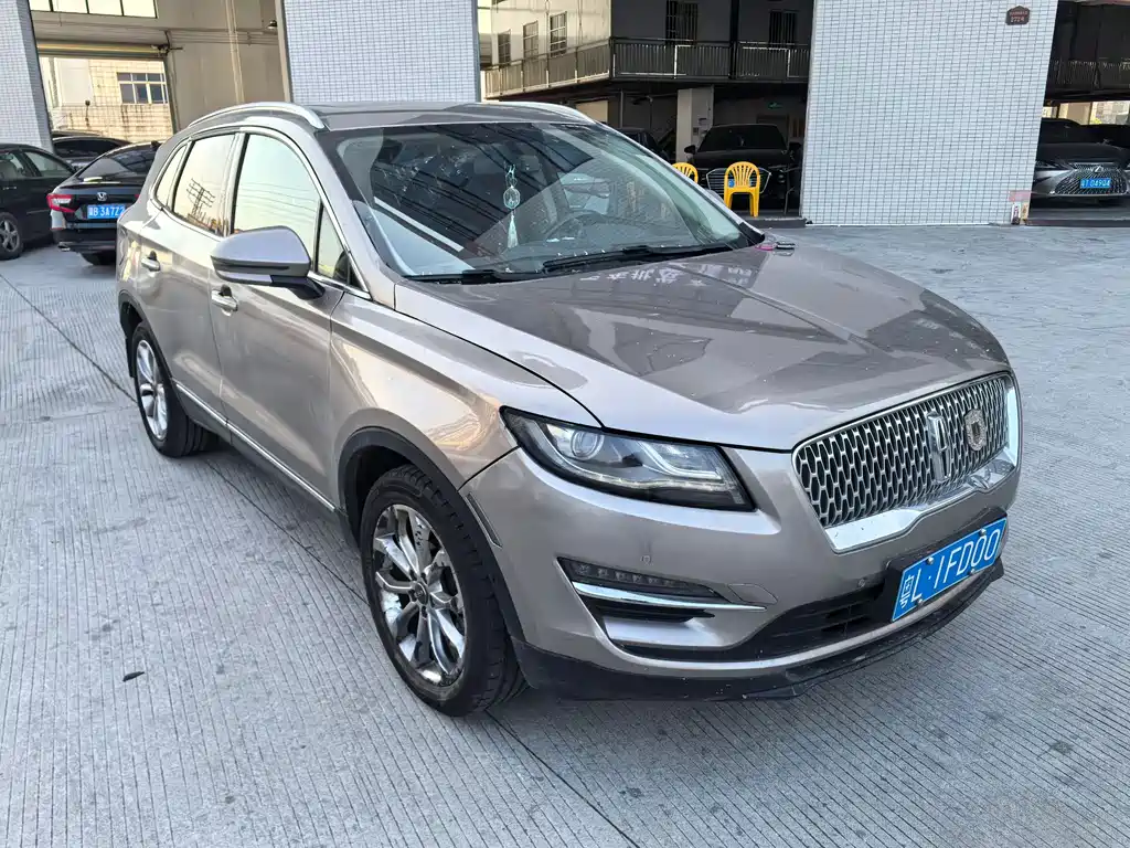 LINCOLN MKC