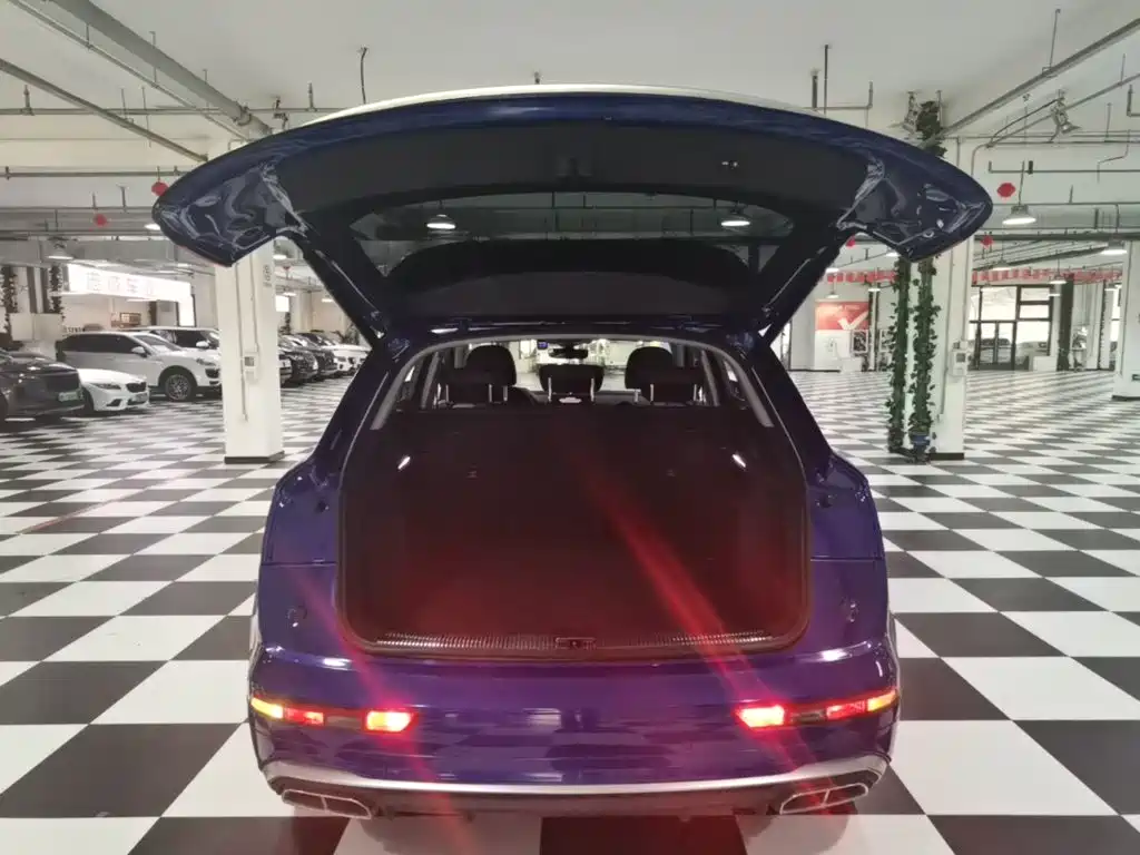 Audi Q5L — миниатюра 19