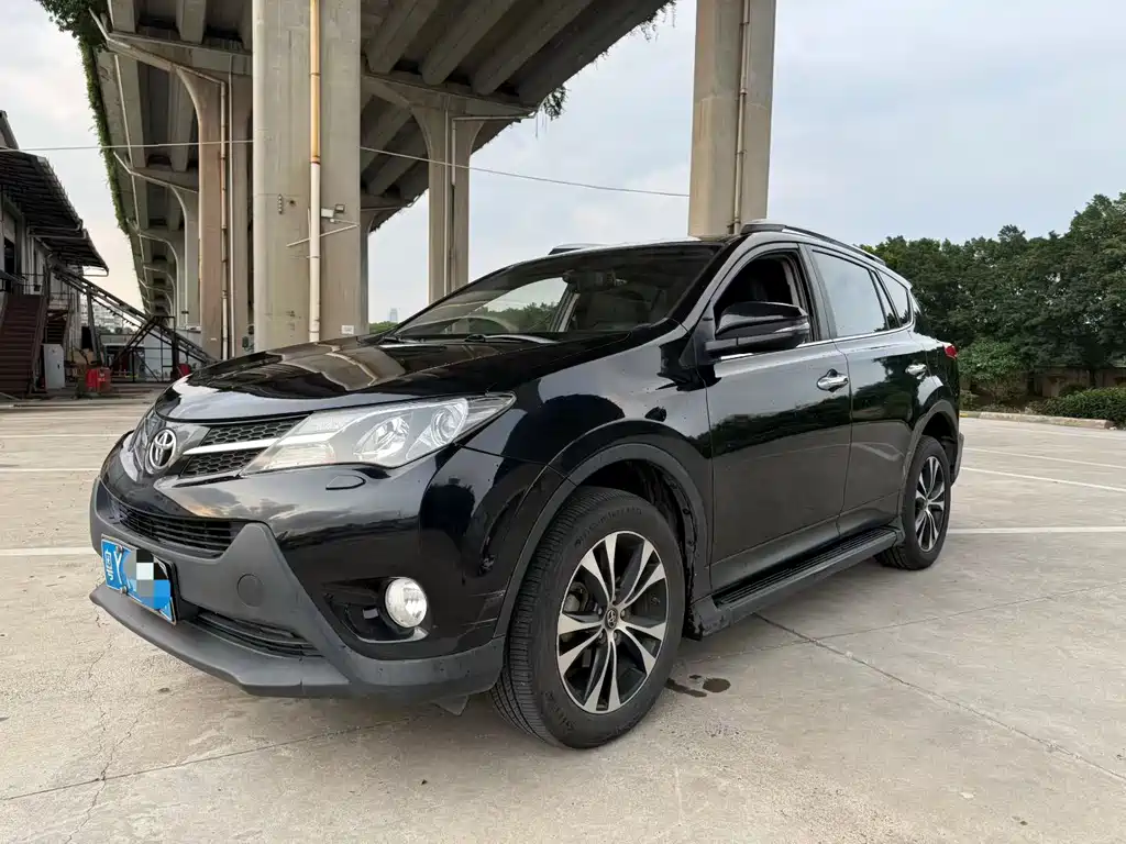 Toyota RAV4 2016