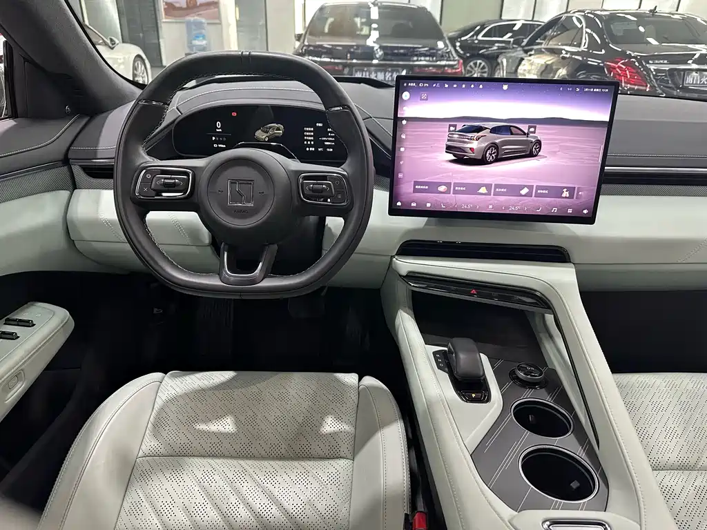 ZEEKR EXTREME KRYPTON 001