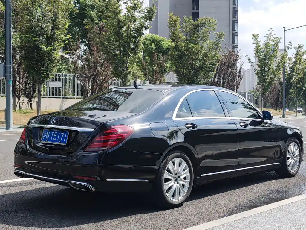 Mercedes-Benz S-Class — миниатюра 5