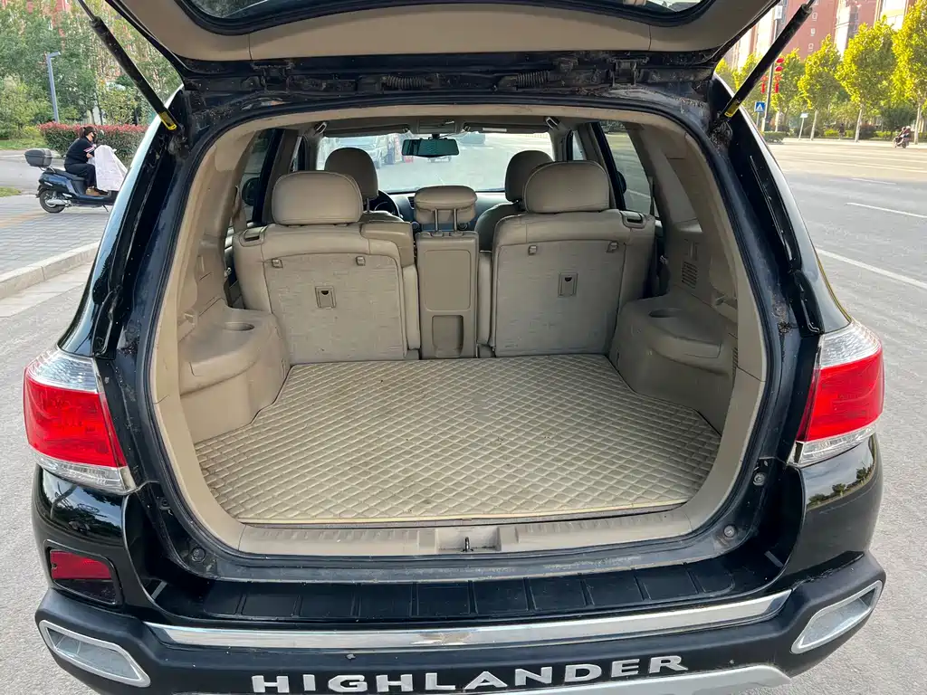 Toyota Highlander — миниатюра 16