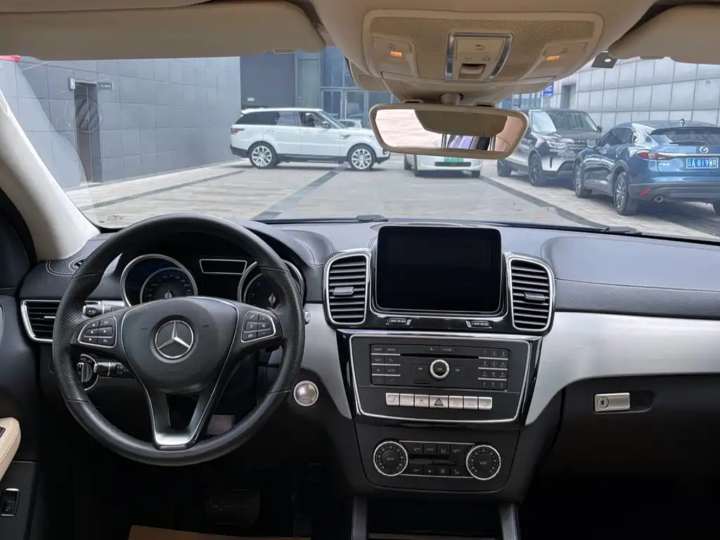 Mercedes-Benz GLE Coupe GLE 320 4MATIC Coupe SUV, фото 7