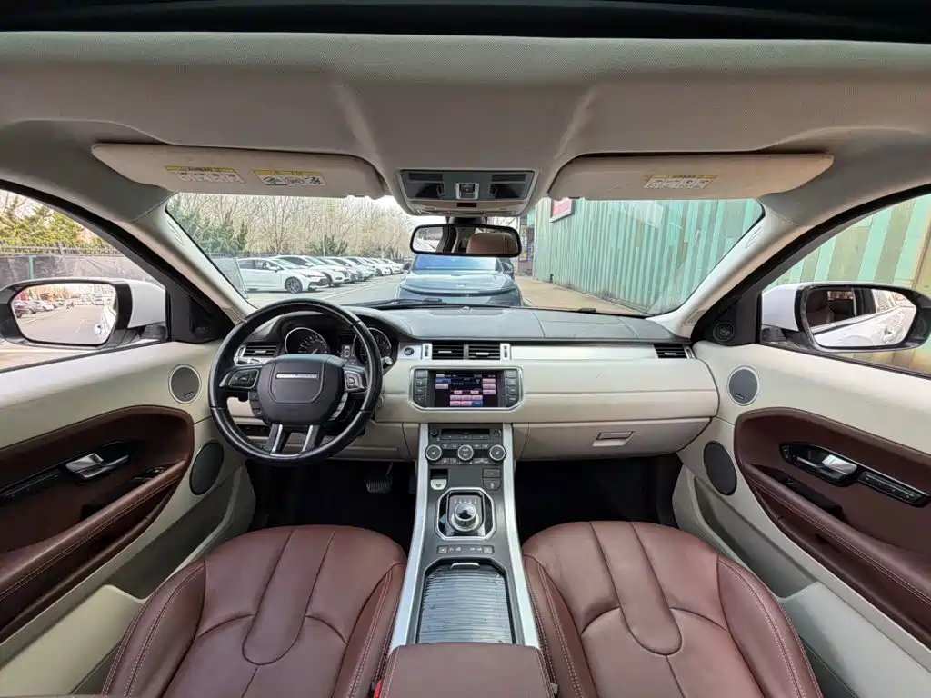 Land Rover Evoque (Import) — миниатюра 4