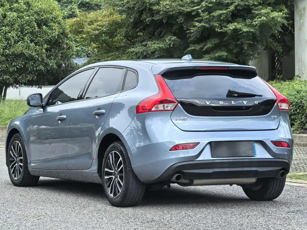 Volvo V40 — миниатюра 17