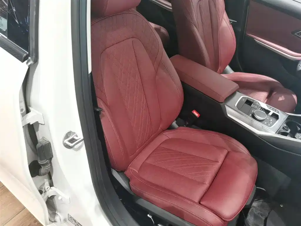 BMW 3 Series - фото 25