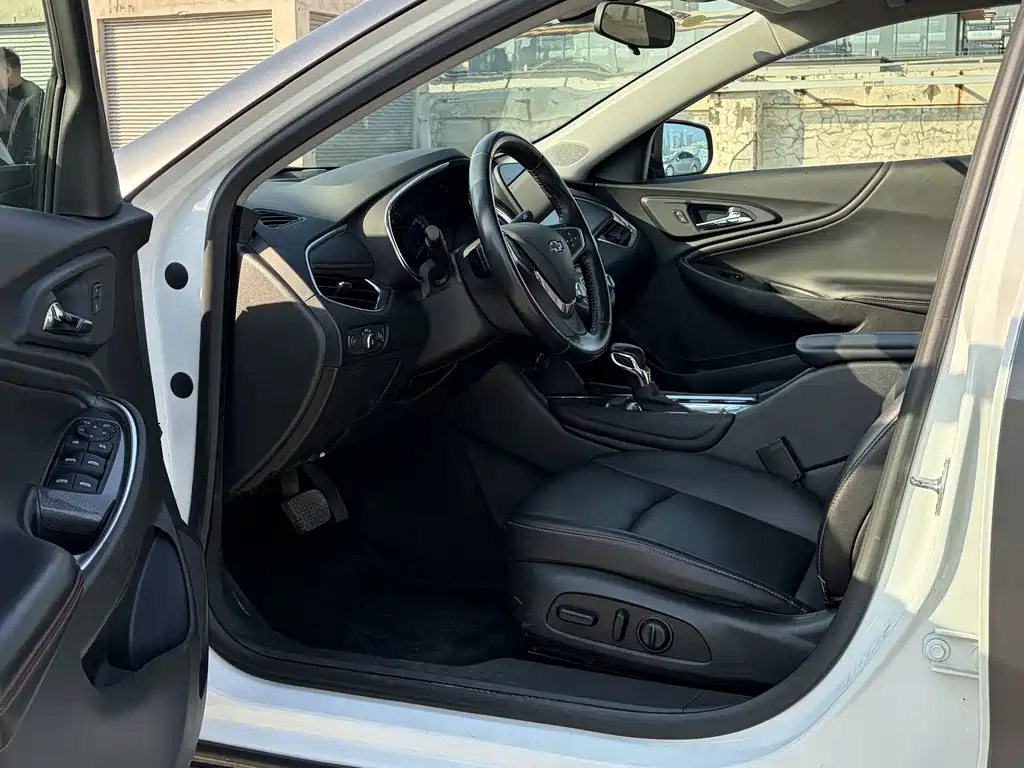 CHEVROLET MAI RUIBAO XL