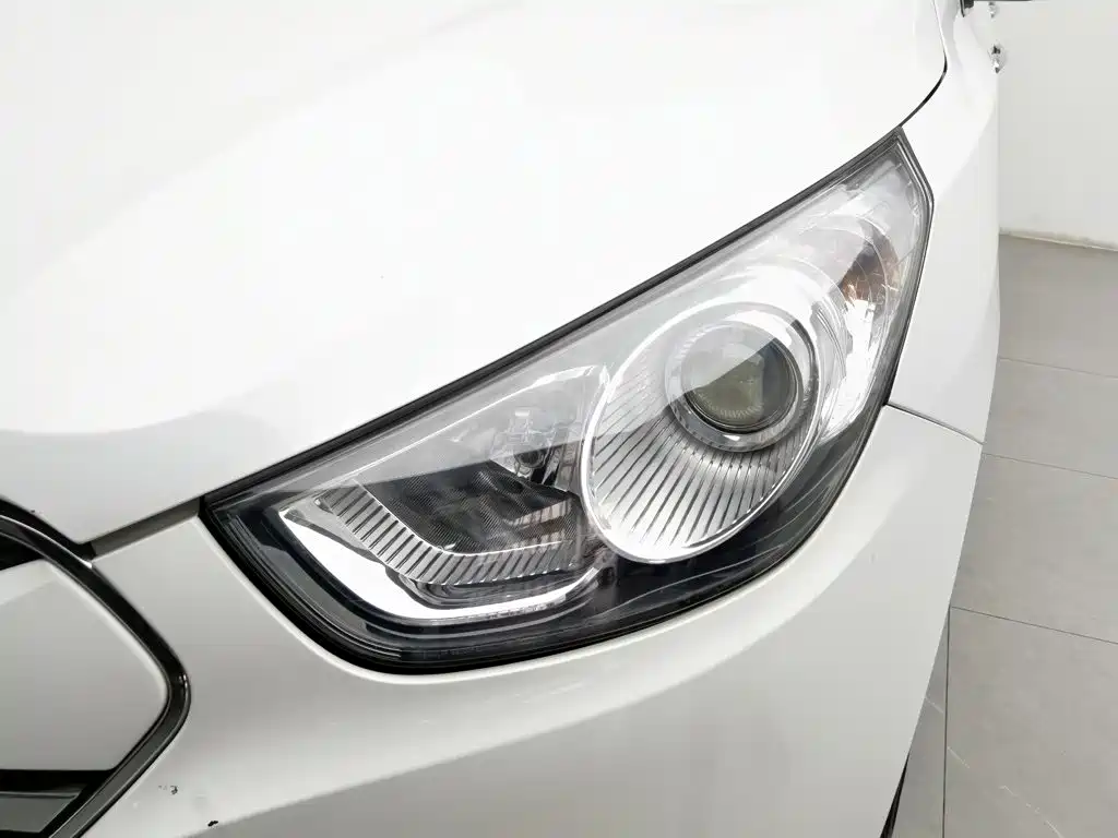 Hyundai ix35 — миниатюра 7