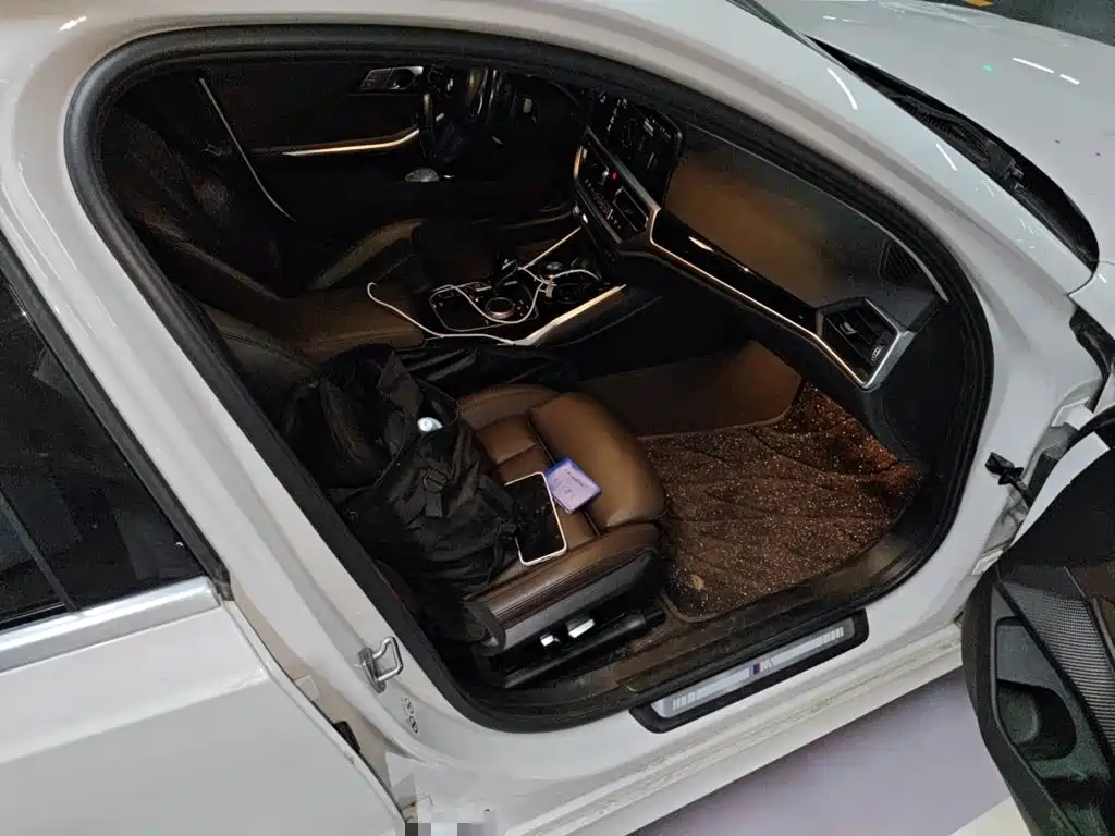 BMW 3 Series — миниатюра 19